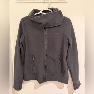 Bench Size Large Women's Fleece Zip Up